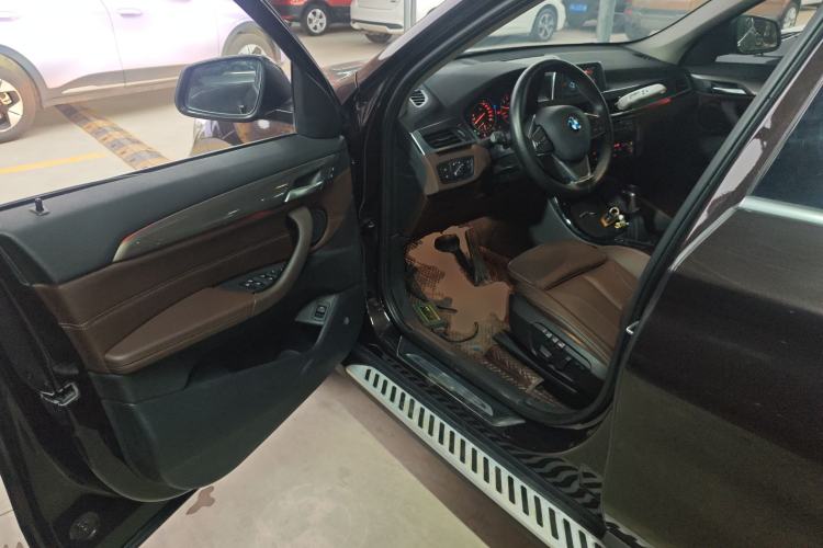 Used BMW X1 2018 sDrive18Li Luxury Model Driver Seat