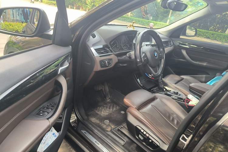 Used BMW X1 2018 sDrive18Li Luxury Model Driver Seat