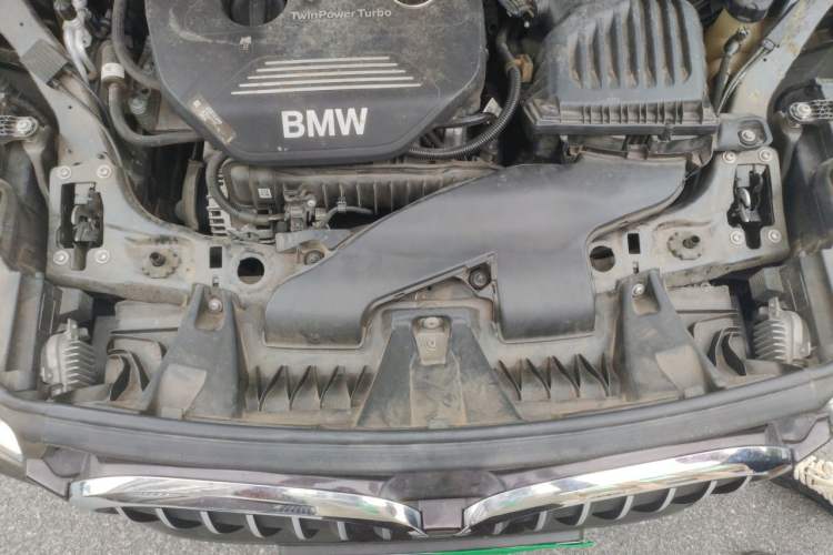 Used BMW X1 2018 sDrive18Li Luxury Model Engine Bay