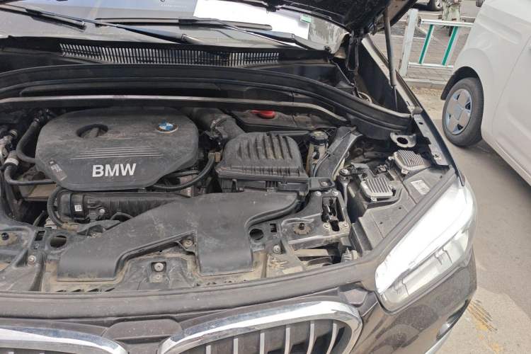Used BMW X1 2018 sDrive18Li Luxury Model Engine Bay Left