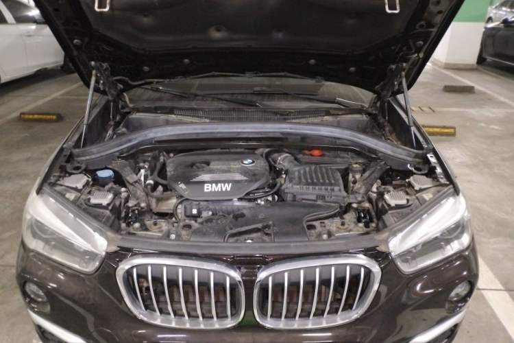Used BMW X1 2018 sDrive18Li Luxury Model Engine Bay