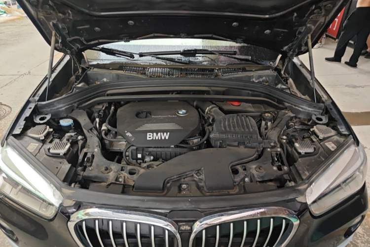 Used BMW X1 2018 sDrive18Li Luxury Model Engine Bay