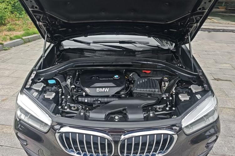 Used BMW X1 2018 sDrive20Li Leading Model Engine Bay
