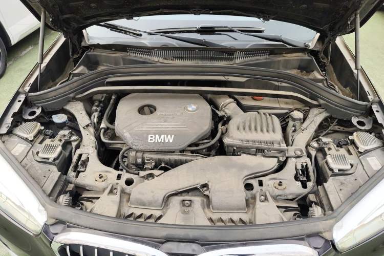 Used BMW X1 2018 sDrive18Li Luxury Model Engine Bay