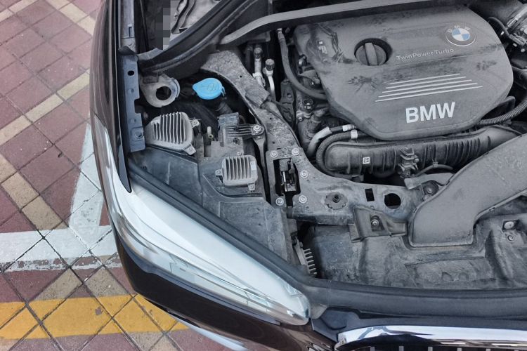 Used BMW X1 2018 xDrive20Li Luxury Edition Engine Bay Right
