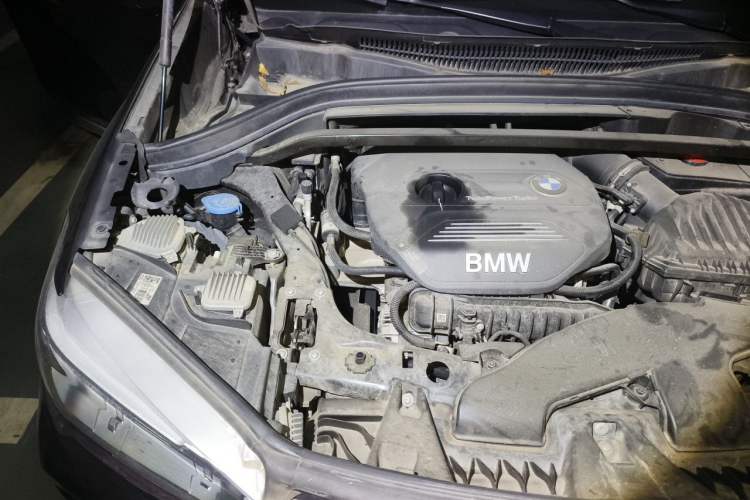 Used BMW X1 2018 sDrive18Li Luxury Model Engine Bay Right