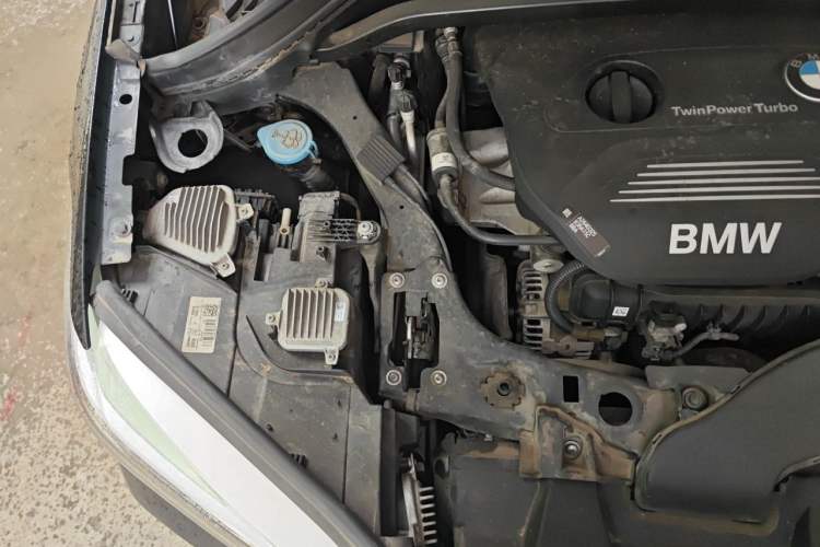 Used BMW X1 2018 sDrive18Li Luxury Model Engine Bay Right