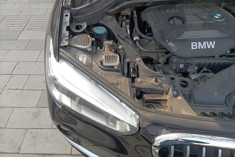 Used BMW X1 2018 sDrive18Li Luxury Model Engine Bay Right