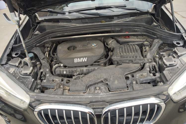 Used BMW X1 2018 sDrive20Li Leading Model Engine Bay