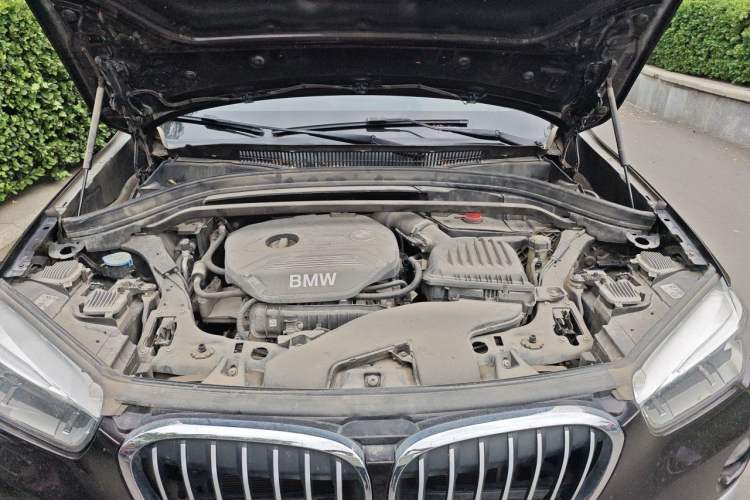 Used BMW X1 2018 sDrive18Li Luxury Model Engine Bay