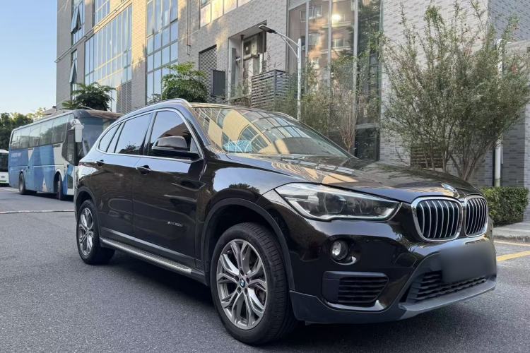Used BMW X1 2018 sDrive20Li Leading Model Exterior 3