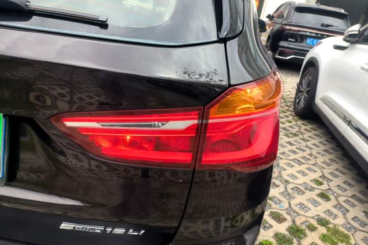 Used BMW X1 2018 sDrive18Li Fashion Model Exterior 3