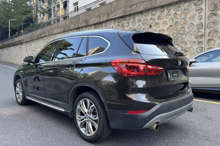 Used BMW X1 2018 sDrive20Li Leading Model Exterior 4