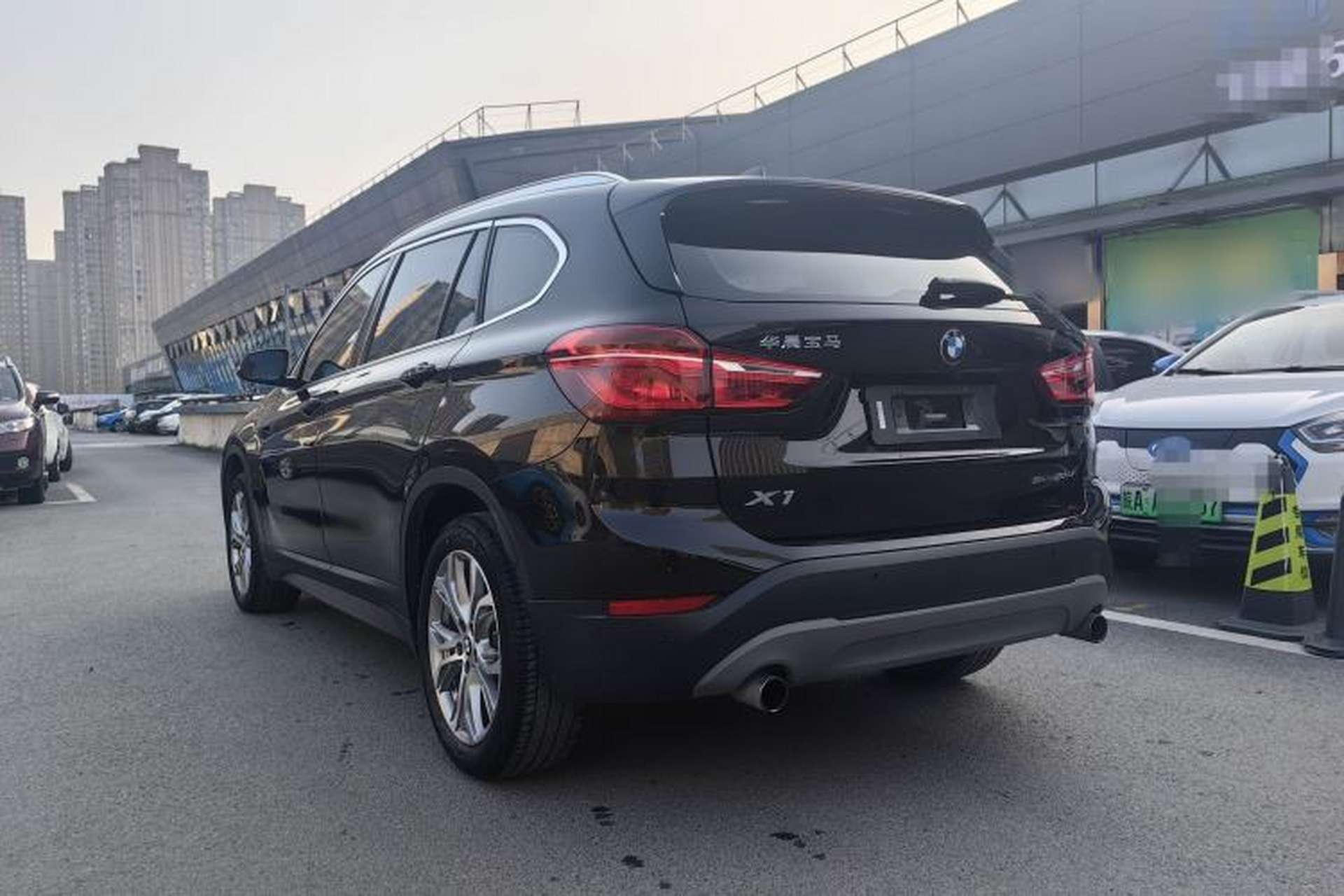 Used BMW X1 2018 sDrive20Li Leading Model Exterior 6
