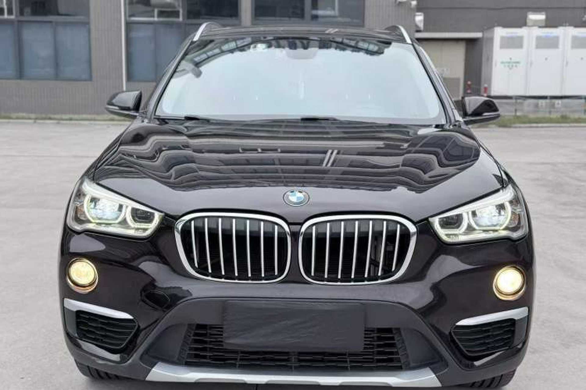 Used BMW X1 2018 xDrive20Li Luxury Edition Exterior 6