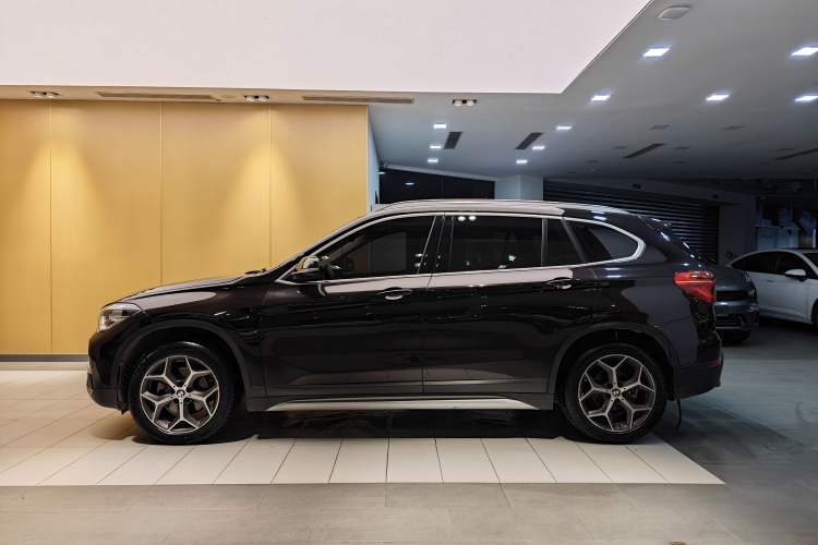 Used BMW X1 2018 sDrive18Li Luxury Model Exterior 8