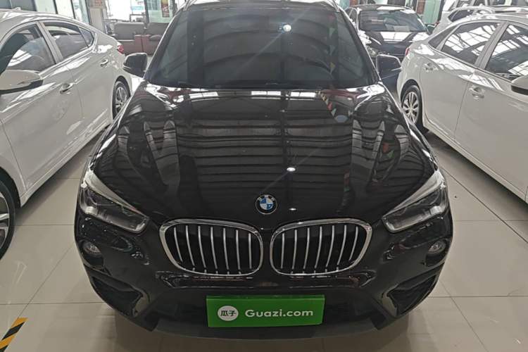 Used BMW X1 2018 sDrive20Li Leading Model Front