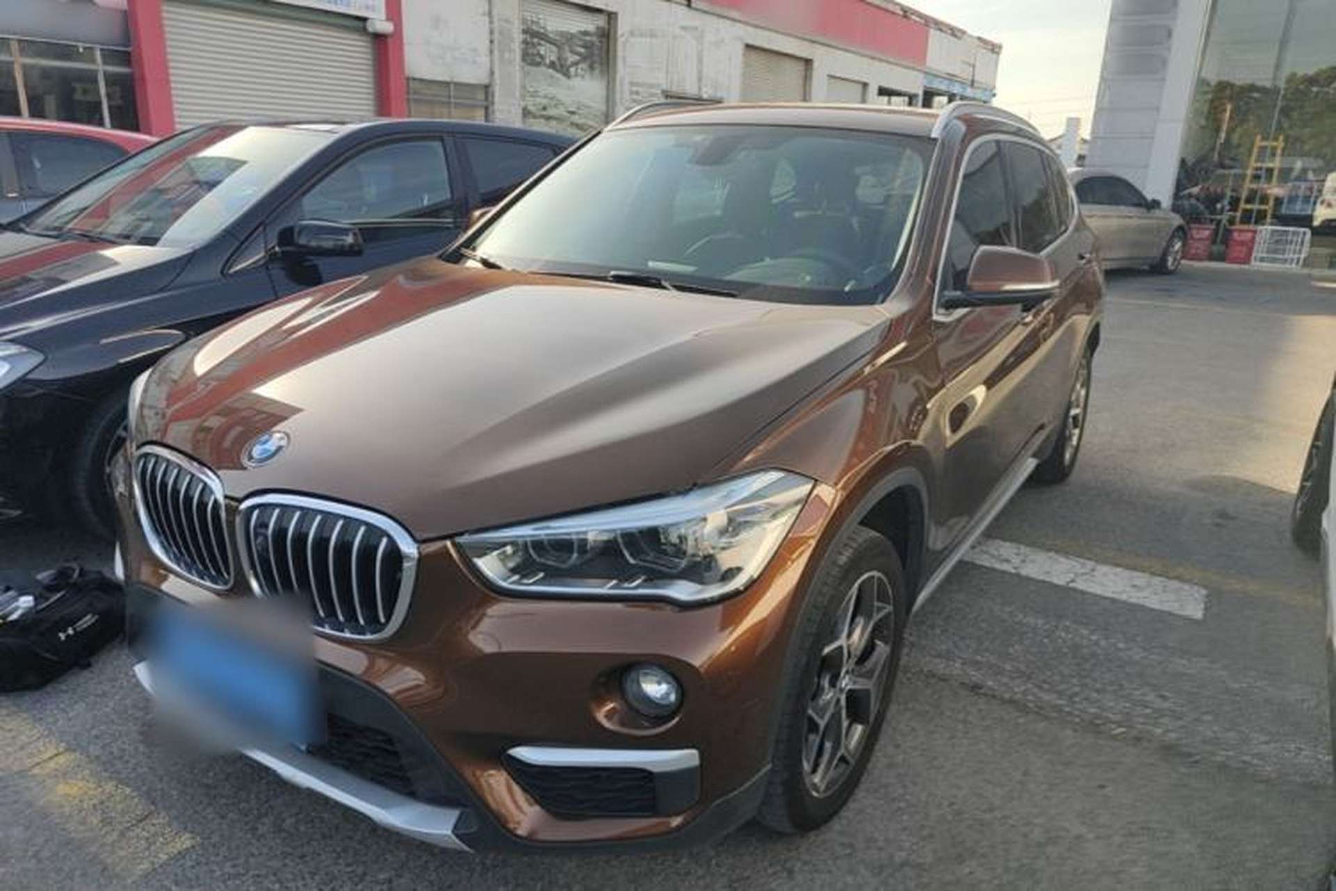 Used BMW X1 2018 xDrive20Li Luxury Edition Front Left 45 Deg