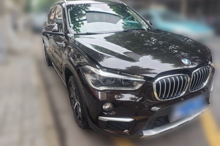 Used BMW X1 2018 xDrive20Li Luxury Edition Front Right 45 Deg