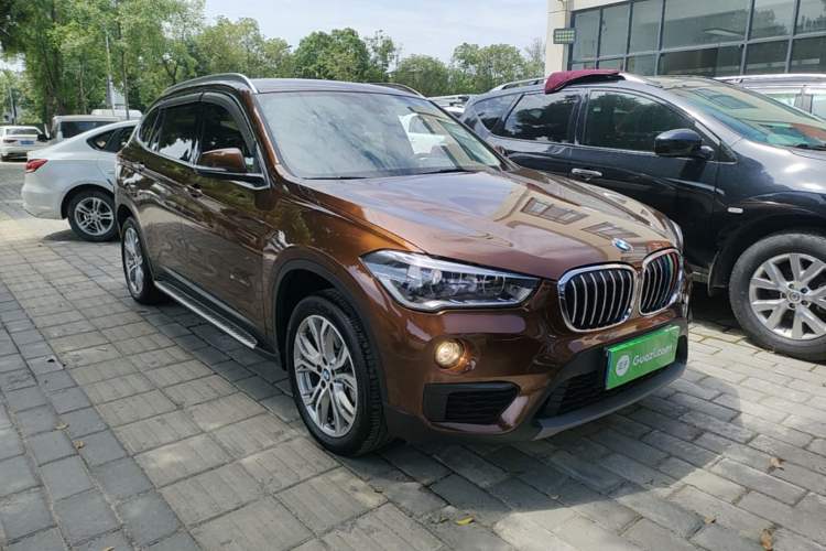 Used BMW X1 2018 sDrive20Li Leading Model Front Right 45 Deg