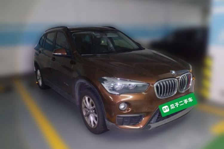 Used BMW X1 2018 sDrive18Li Fashion Model Front Right 45 Deg