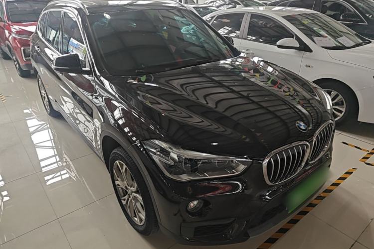 Used BMW X1 2018 sDrive20Li Leading Model Front Right 45 Deg