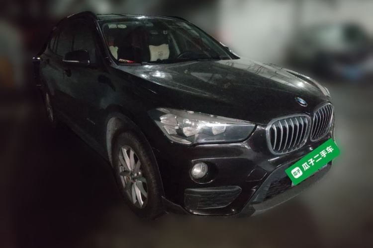 Used BMW X1 2018 sDrive18Li Fashion Model Front Right 45 Deg
