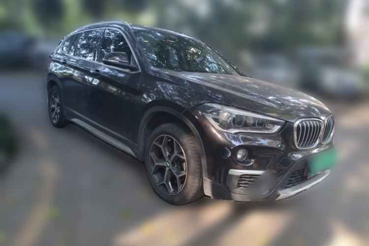 Used BMW X1 2018 xDrive20Li Luxury Edition Front Right 45 Deg