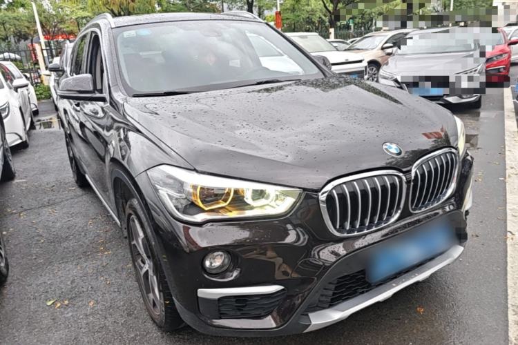 Used BMW X1 2018 sDrive18Li Luxury Model Front Right 45 Deg