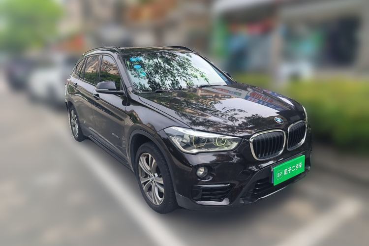 Used BMW X1 2018 sDrive18Li Luxury Model Front Right 45 Deg