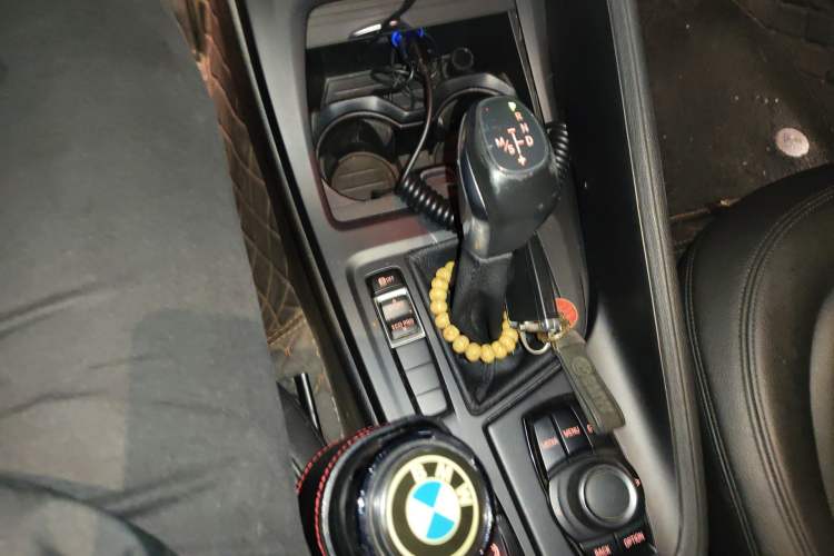 Used BMW X1 2018 sDrive20Li Leading Model Gear Lever