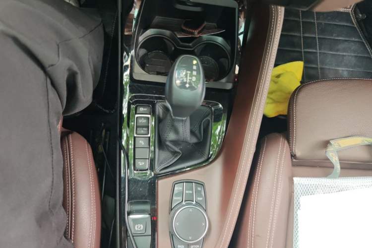 Used BMW X1 2018 xDrive20Li Luxury Model Gear Lever