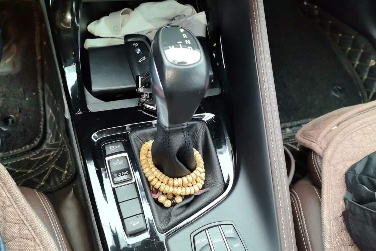 Used BMW X1 2018 xDrive20Li Luxury Edition Gear Lever