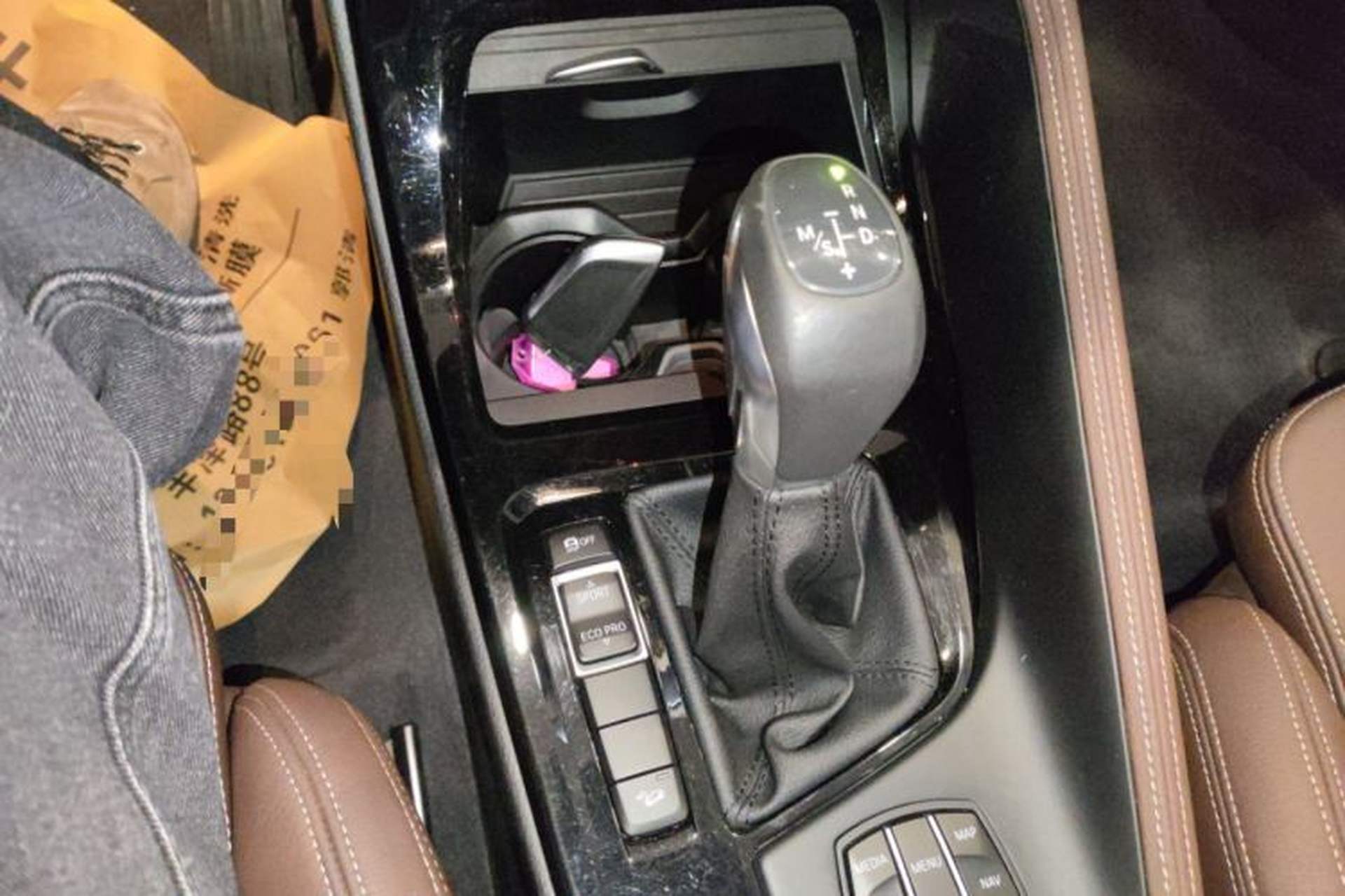 Used BMW X1 2018 xDrive20Li Luxury Edition Gear Lever