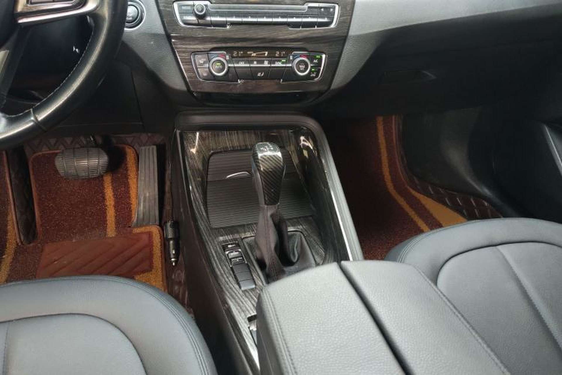 Used BMW X1 2018 sDrive20Li Leading Model Gear Lever