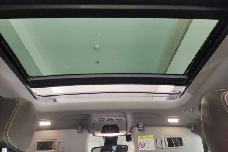 Used BMW X1 2018 sDrive18Li Luxury Model Headliner