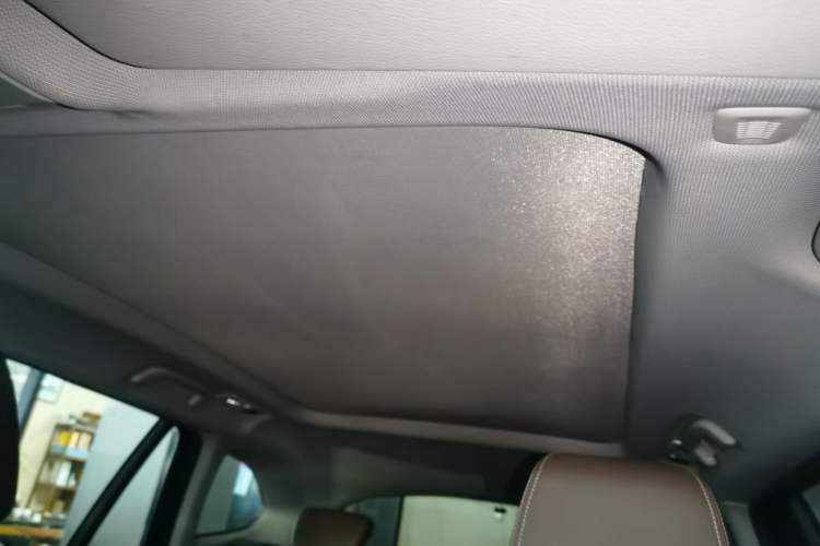 Used BMW X1 2018 sDrive18Li Luxury Model Headliner
