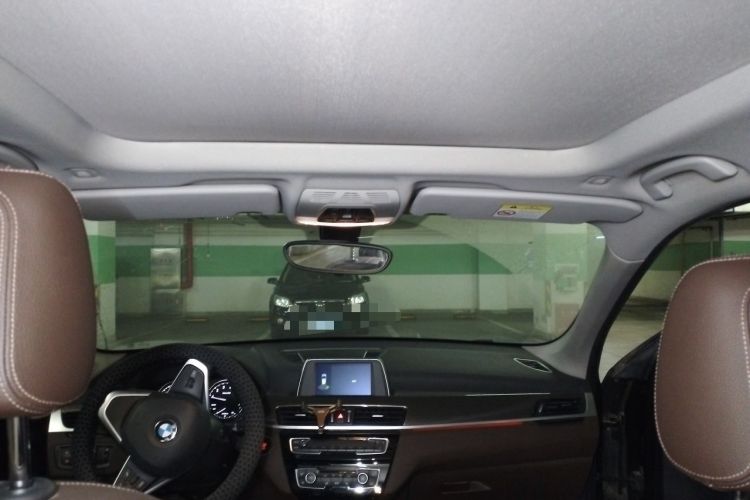 Used BMW X1 2018 sDrive18Li Luxury Model Headliner