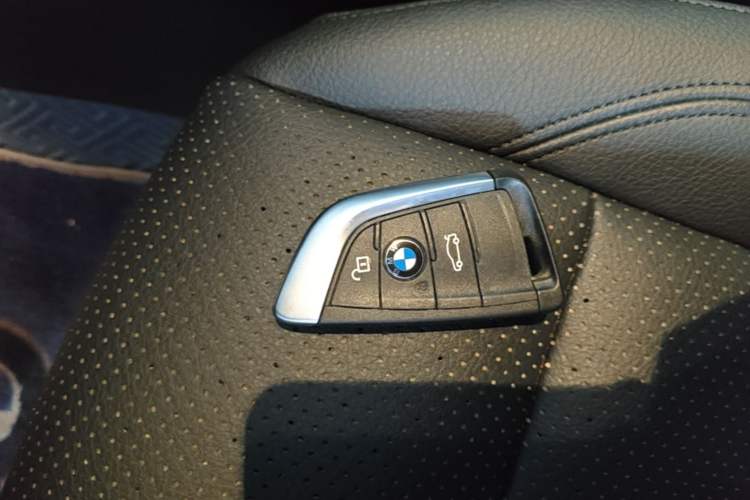 Used BMW X1 2018 sDrive20Li Leading Model Interior 1