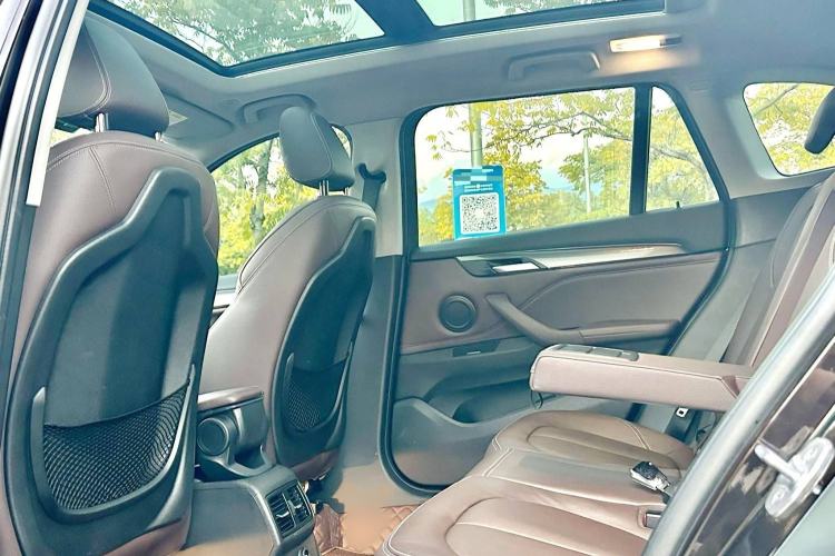 Used BMW X1 2018 sDrive18Li Luxury Model Interior 3