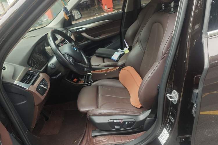 Used BMW X1 2018 xDrive20Li Luxury Edition Left Front Seat