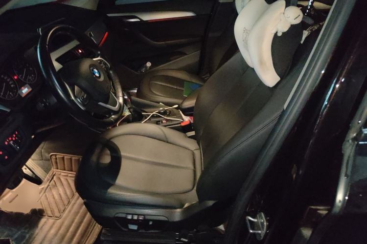 Used BMW X1 2018 sDrive18Li Fashion Model Left Front Seat