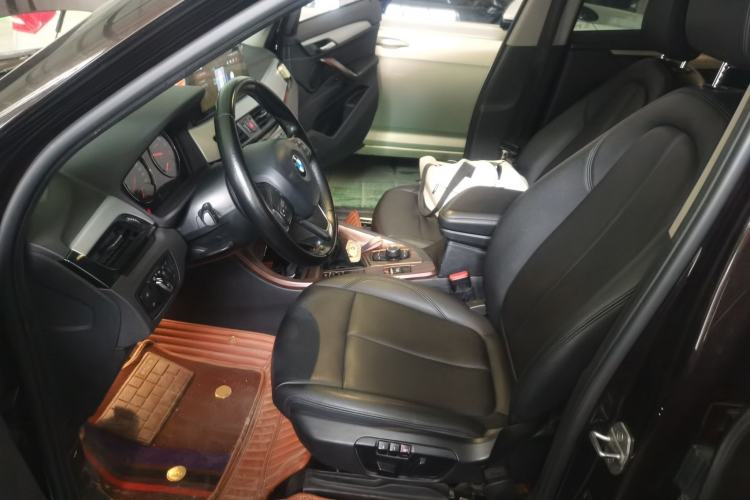Used BMW X1 2018 sDrive18Li Fashion Model Left Front Seat