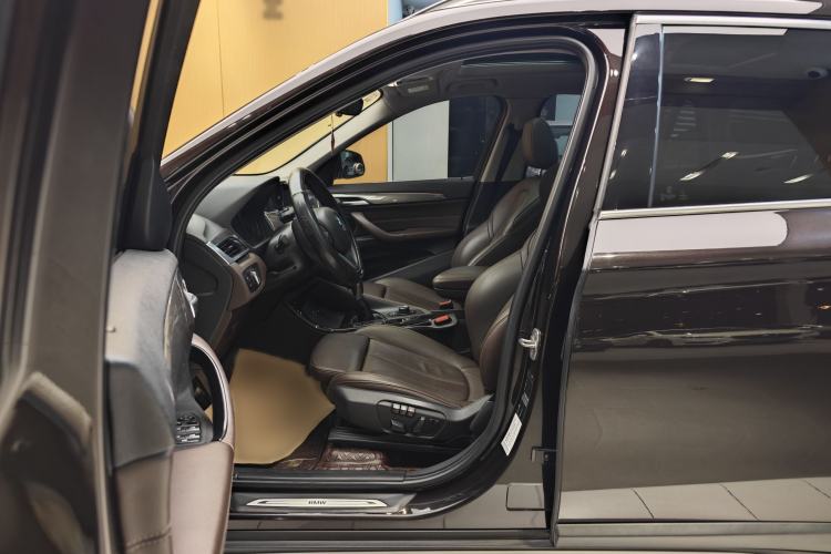 Used BMW X1 2018 sDrive18Li Luxury Model Left Front Seat