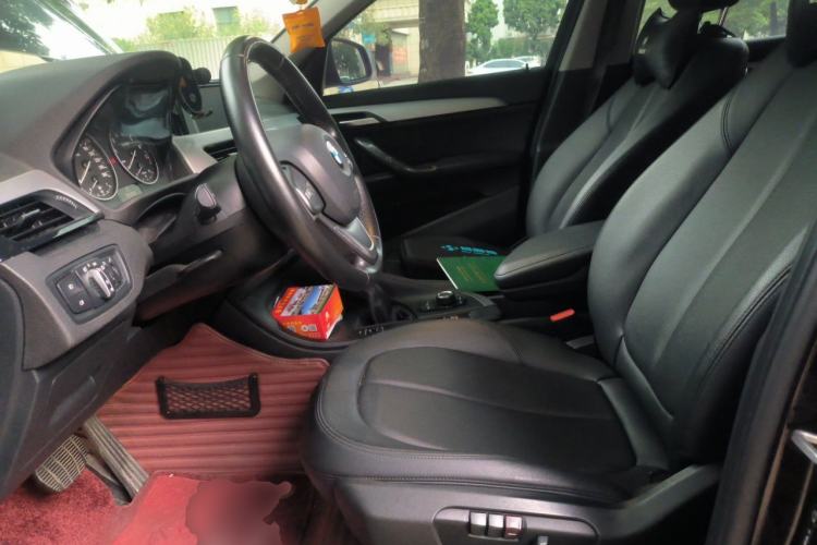 Used BMW X1 2018 sDrive18Li Fashion Model Left Front Seat