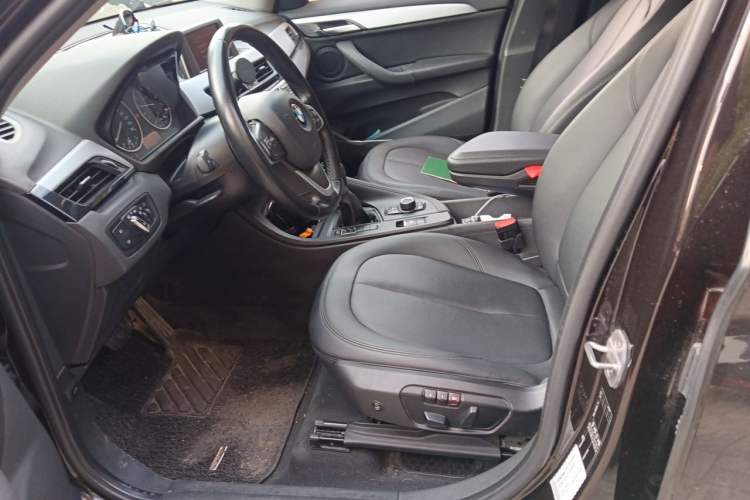 Used BMW X1 2018 sDrive18Li Fashion Model Left Front Seat
