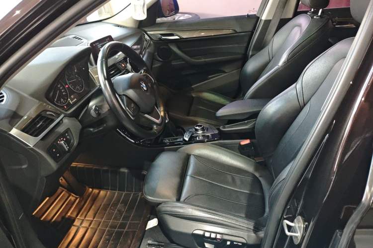Used BMW X1 2018 xDrive20Li Luxury Edition Left Front Seat