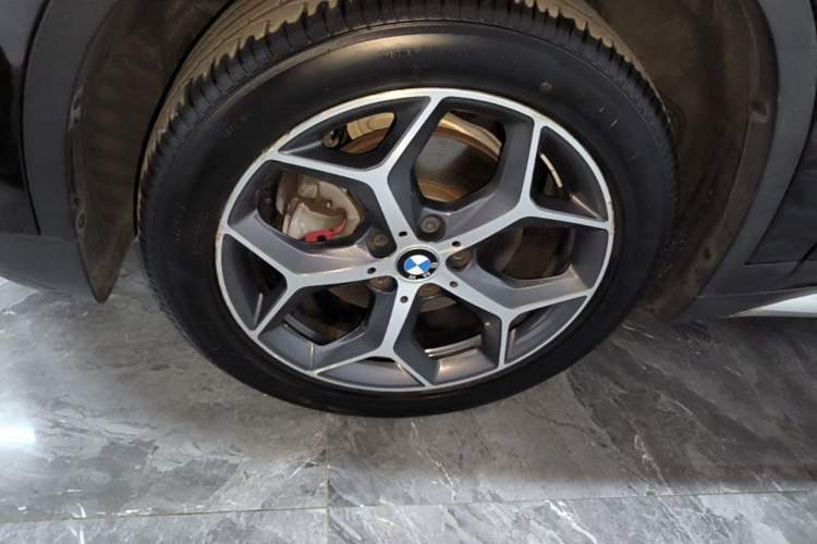Used BMW X1 2018 sDrive18Li Luxury Model Left Front Wheel Hub