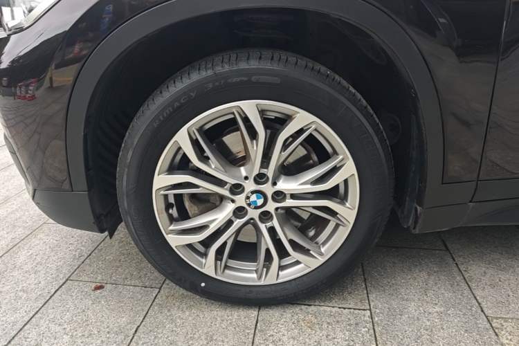 Used BMW X1 2018 sDrive20Li Leading Model Left Front Wheel Hub