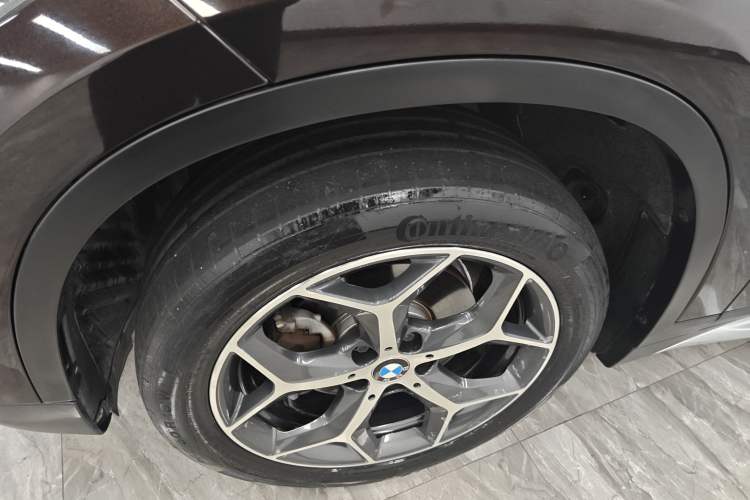 Used BMW X1 2018 sDrive18Li Luxury Model Left Front Wheel Hub